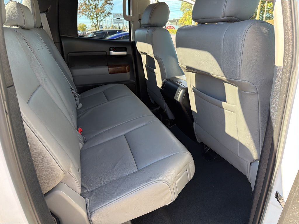 Thumbnail: 2012 Toyota Tundra - 21