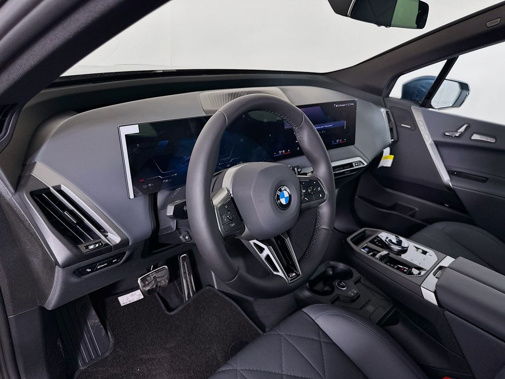 Thumbnail: 2026 BMW iX - 9