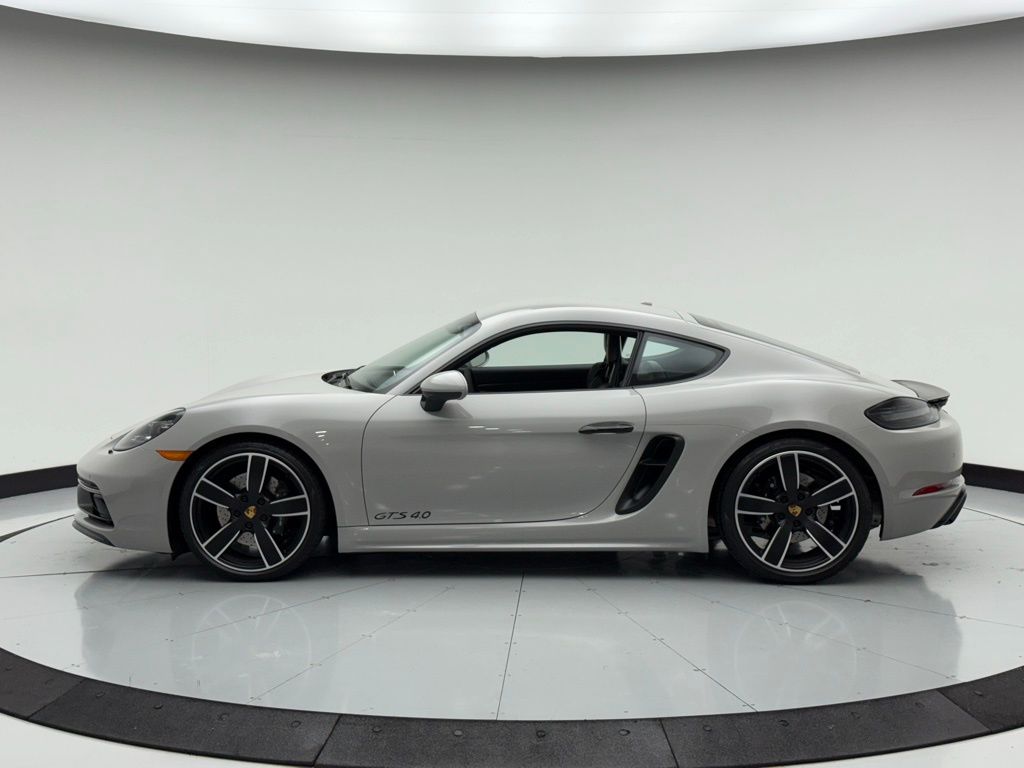 Thumbnail: 2024 Porsche 718 Cayman - 2