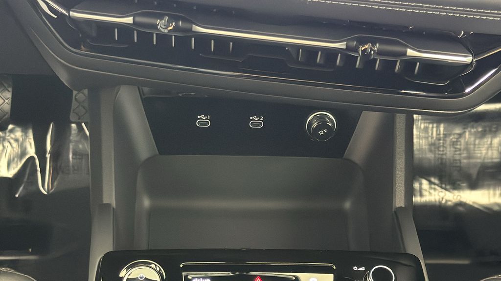 2025 Audi Q6 e-tron Premium 18