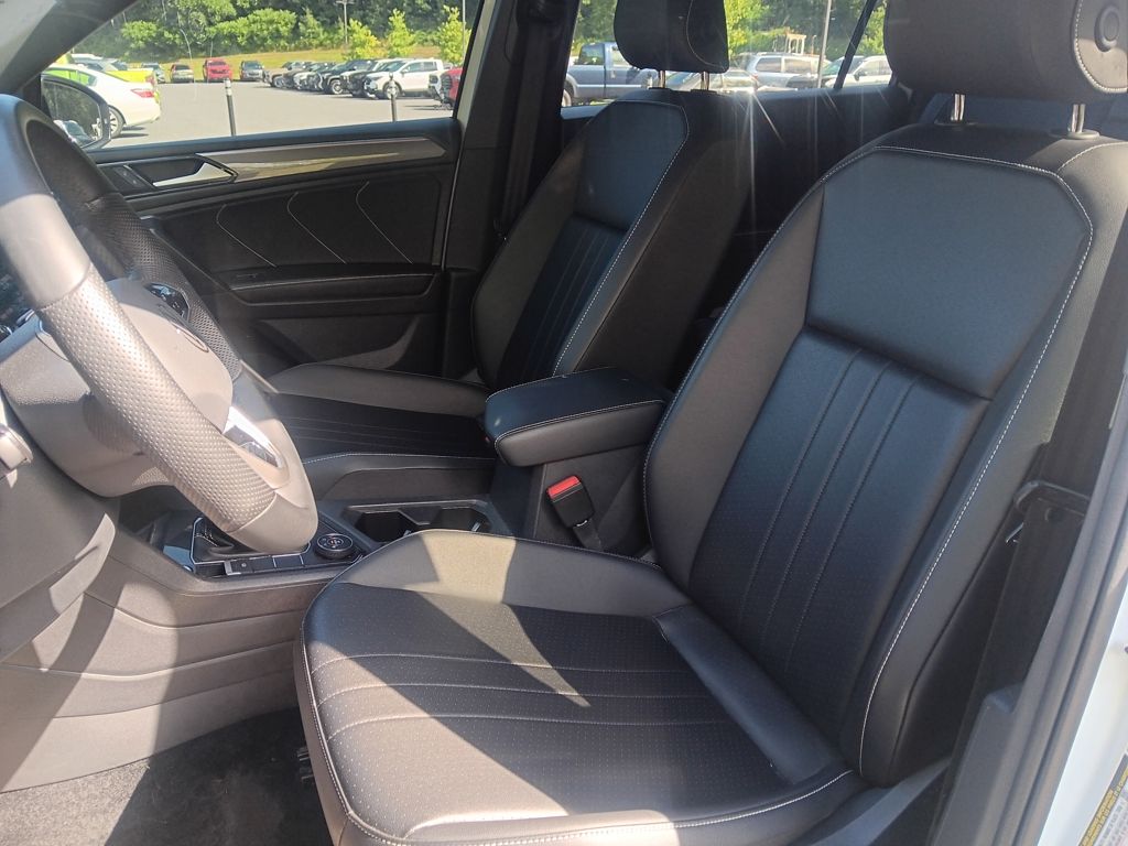 Used 2024 Volkswagen Tiguan SUV