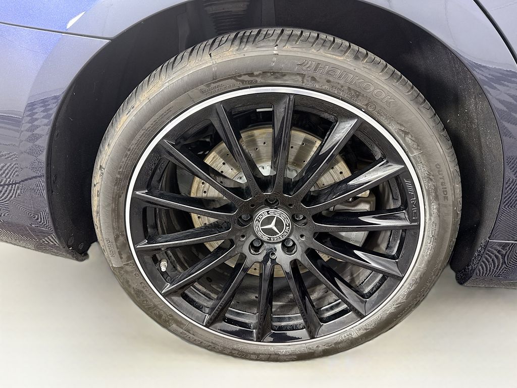 Thumbnail: 2023 Mercedes-Benz S-Class - 32