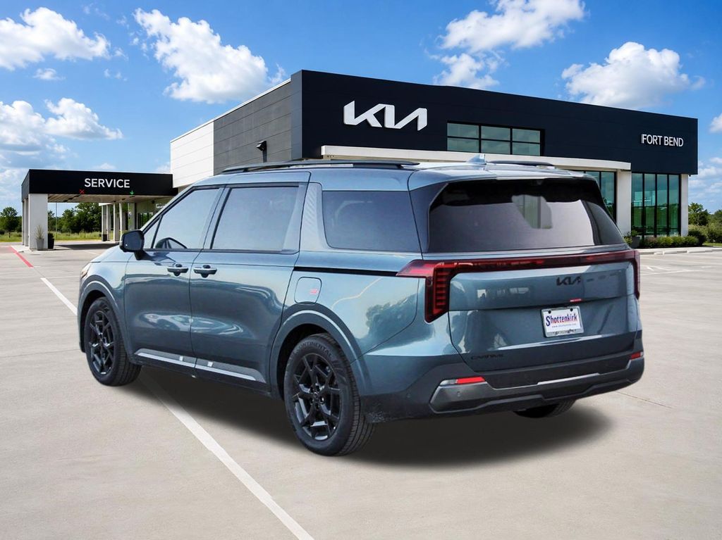 New 2026 Kia Carnival MPV Van