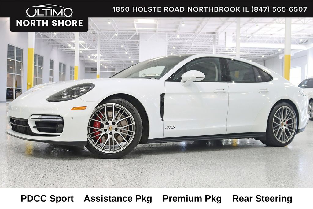 2022 Porsche Panamera GTS AWD