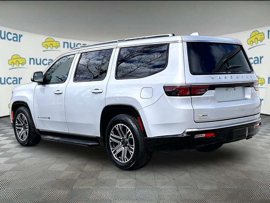 2022 Jeep Wagoneer — photo 4