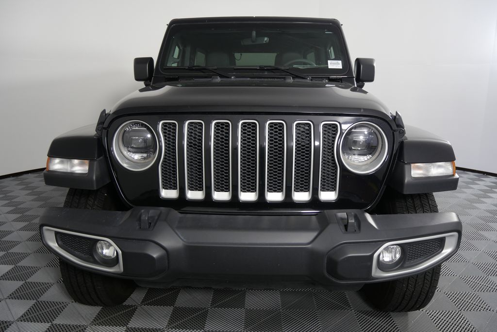 2023 Jeep Wrangler Sahara 10