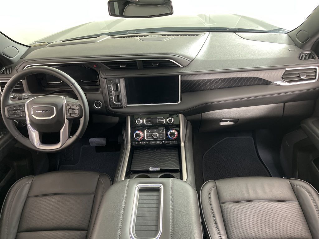 Thumbnail: 2024 GMC Yukon - 17