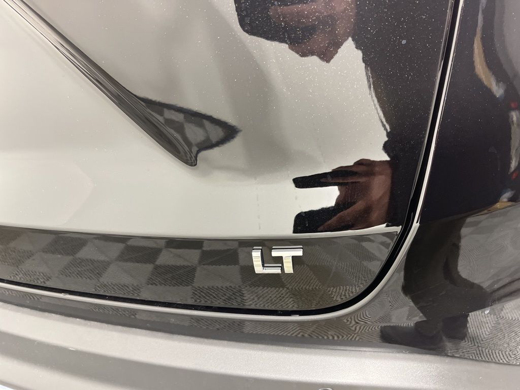 Thumbnail: 2026 Chevrolet Trax - 16