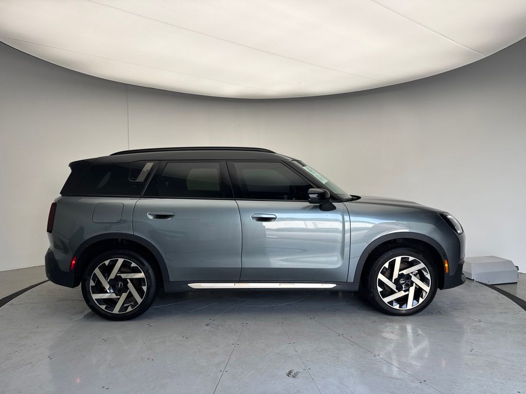 Thumbnail: 2025 MINI Cooper Countryman - 23