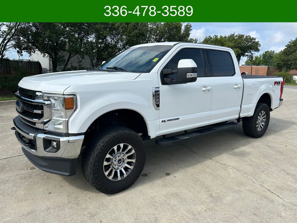 Oxford White 2022 Ford F-250 Super Duty Pickup Truck Four-Wheel Drive Automatic
