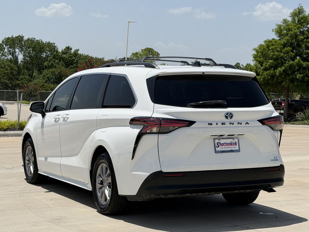 Used 2022 Toyota Sienna Van