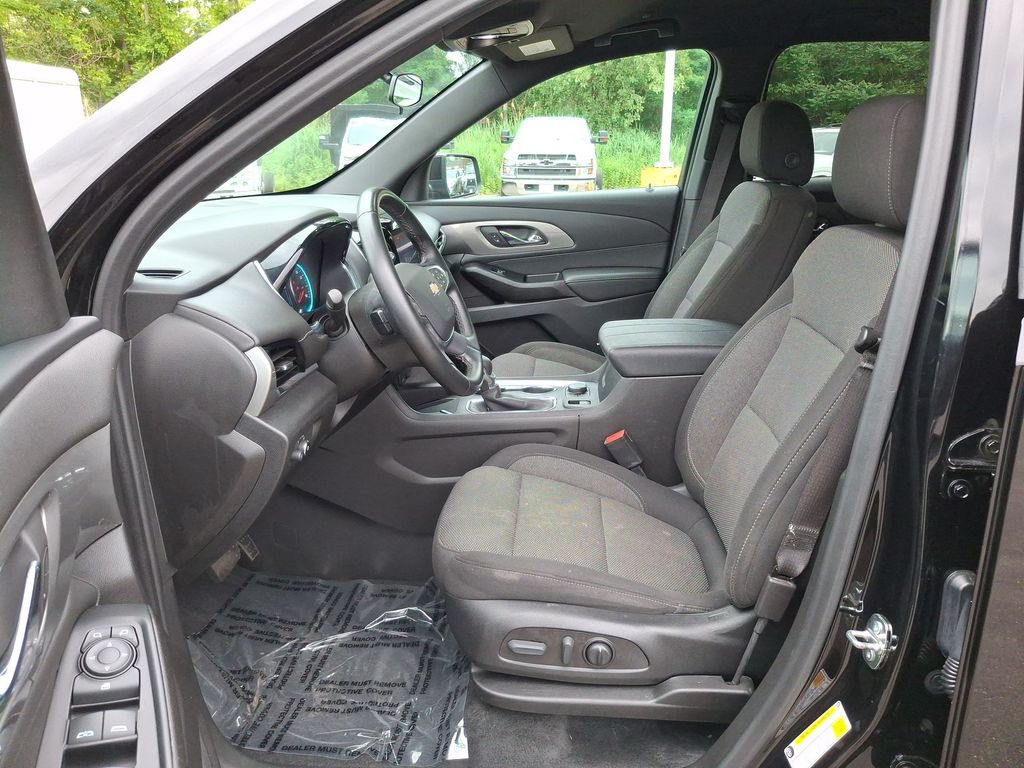 Used 2023 Chevrolet Traverse SUV