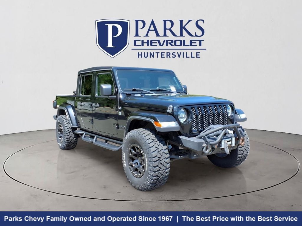 Black Clearcoat 2021 Jeep Gladiator Pickup Truck Four-Wheel Drive 8-Speed Automatic