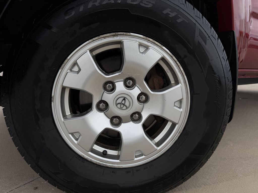 Used 2005 Toyota Tacoma Truck