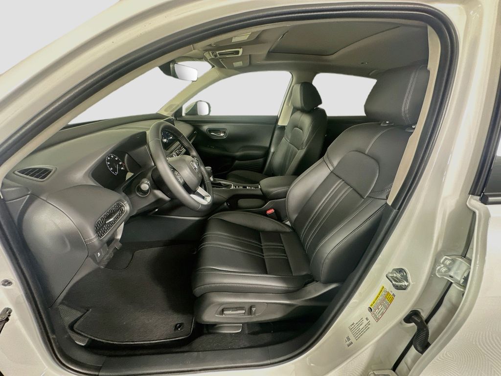 Thumbnail: 2027 Honda HR-V - 15