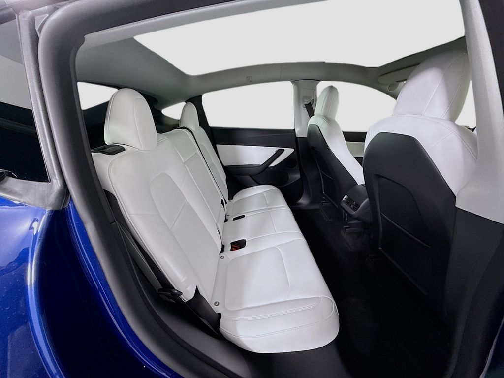 Thumbnail: 2022 Tesla Model Y - 23