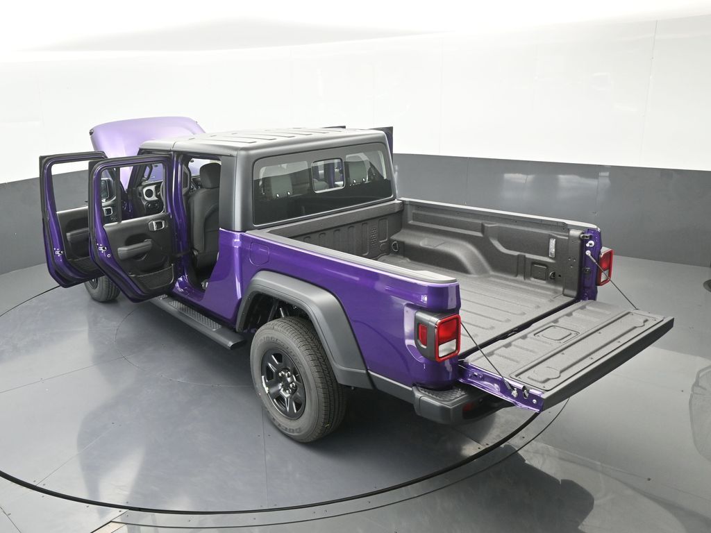 New 2026 Reign Jeep Sport image 62
