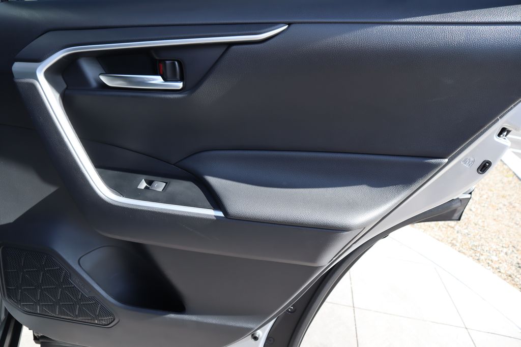 Thumbnail: 2024 Toyota RAV4 - 26