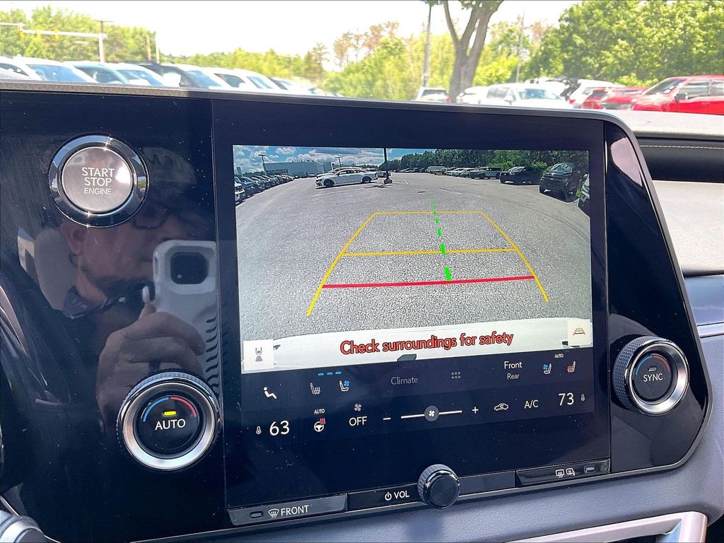 2024 Lexus RX — photo 18