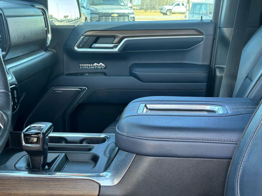 Used Car 2022 Chevrolet Silverado 1500  High Country For Sale Under $50,000 In Austin, Texas