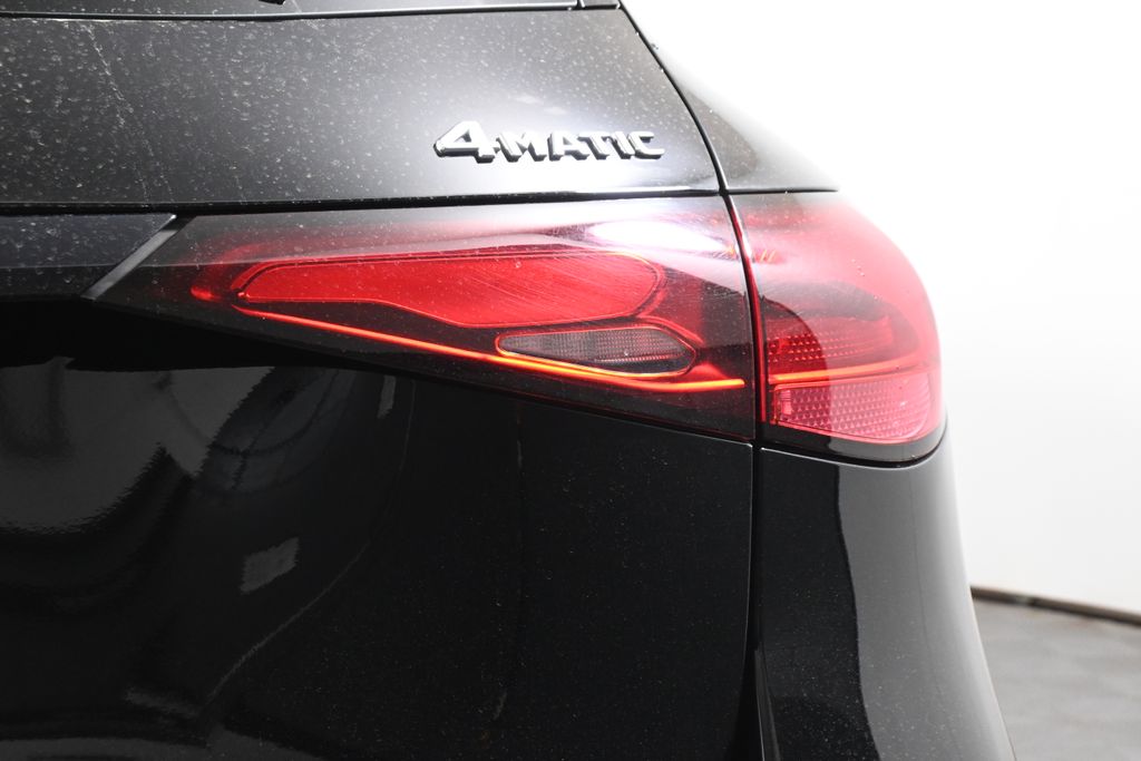 Thumbnail: 2024 Mercedes-Benz GLC - 13