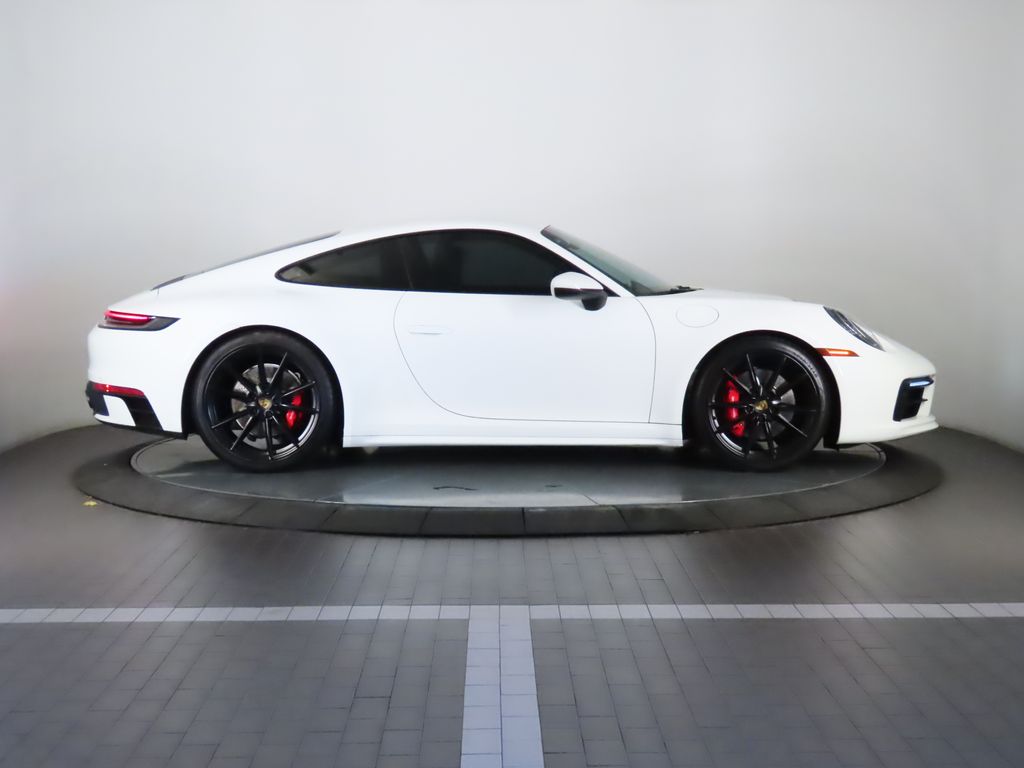 Thumbnail: 2020 Porsche 911 - 8