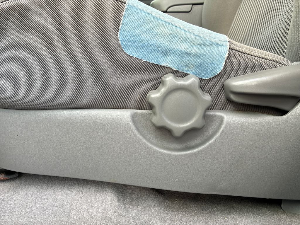 2005 Toyota Tacoma Base - 10