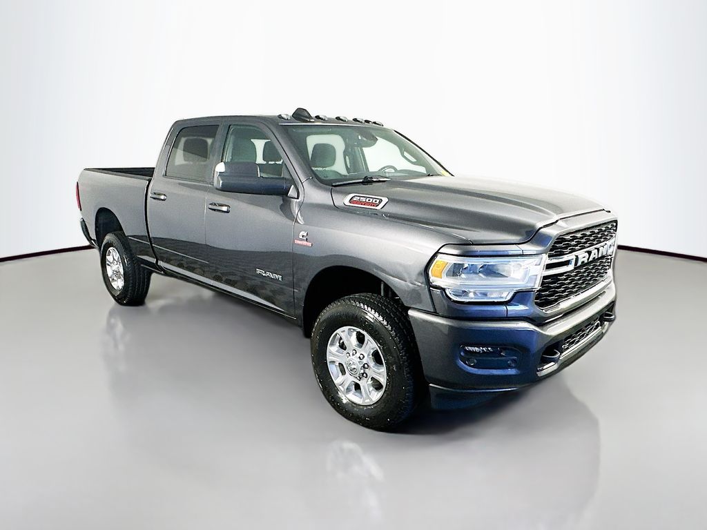 2022 RAM 2500 Big Horn Crew Cab 4WD