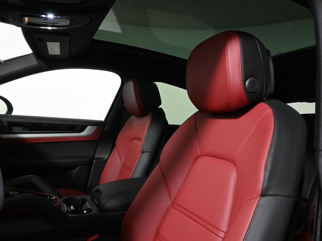 Thumbnail: 2026 Porsche  - 15