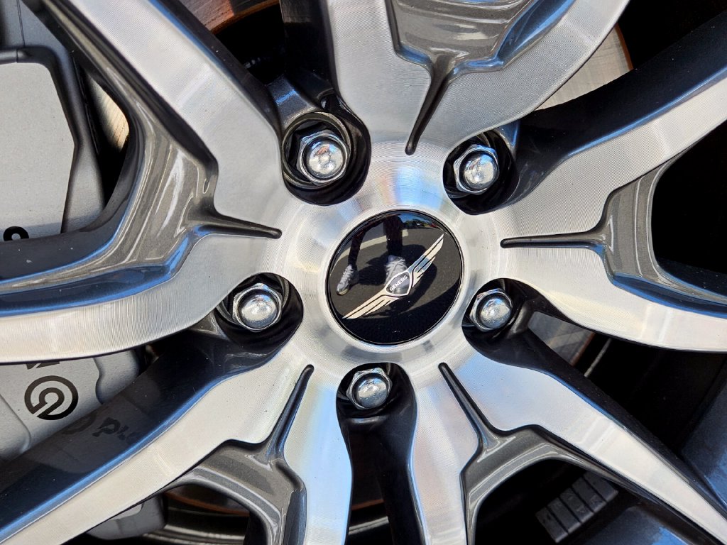 New 2026 Silver Genesis 2.5T Prestige image 19