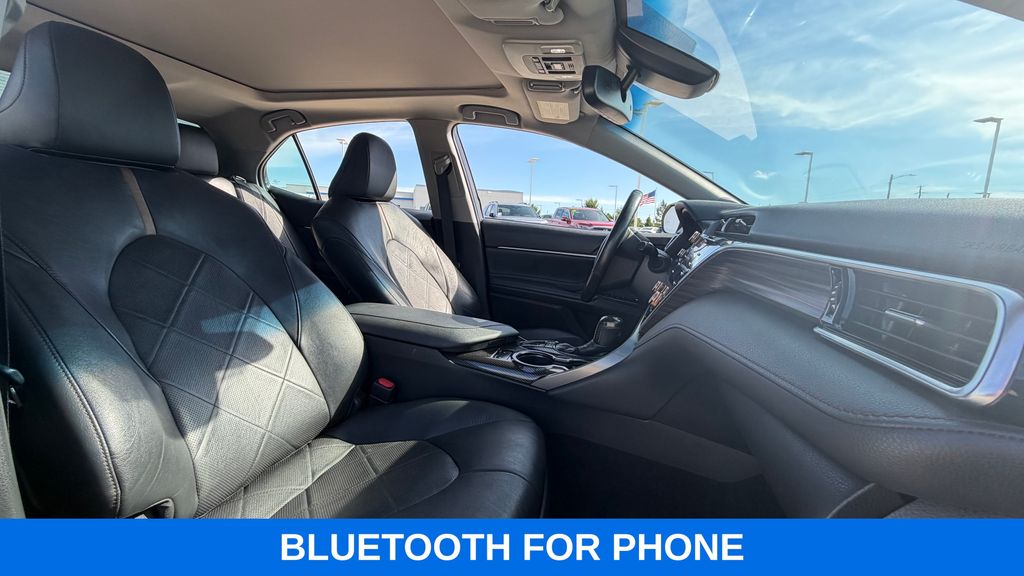 2018 Toyota Camry XLE - Photo 12