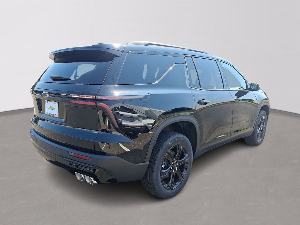 Thumbnail: 2027 Chevrolet Traverse - 4