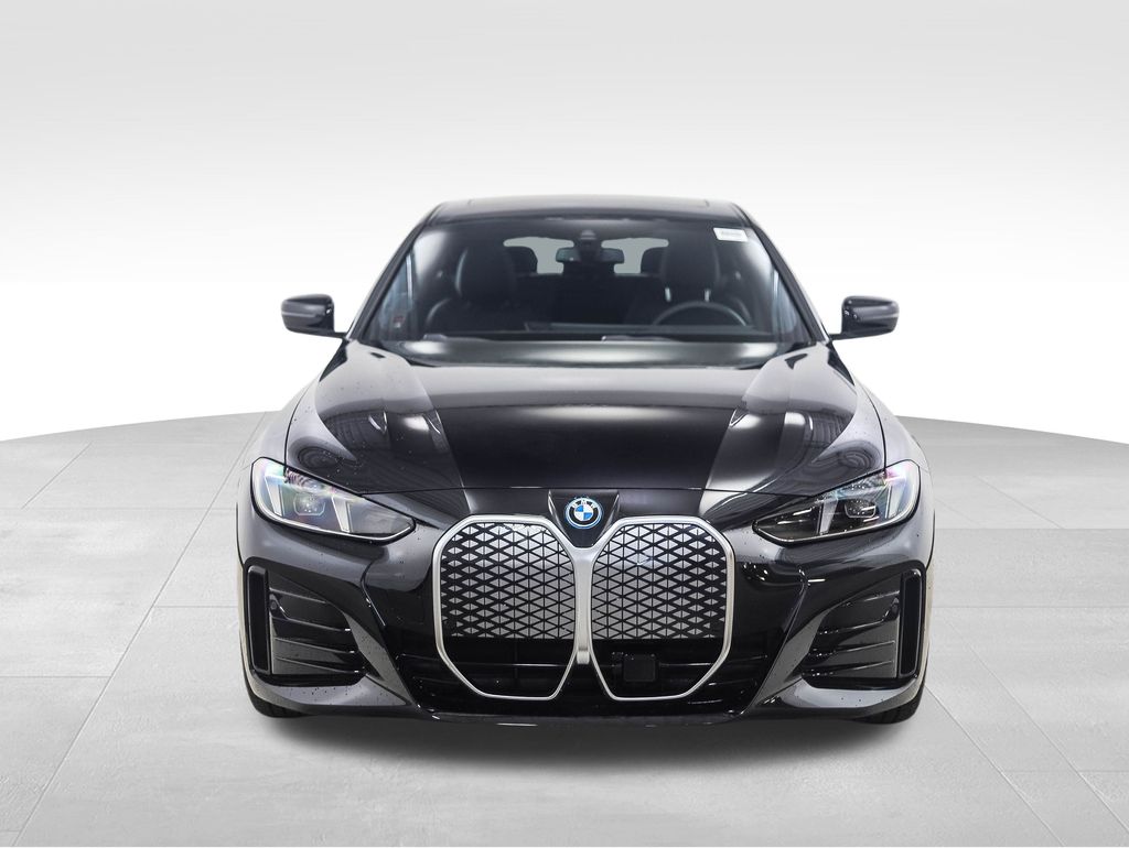 2025 BMW i4 xDrive40 8