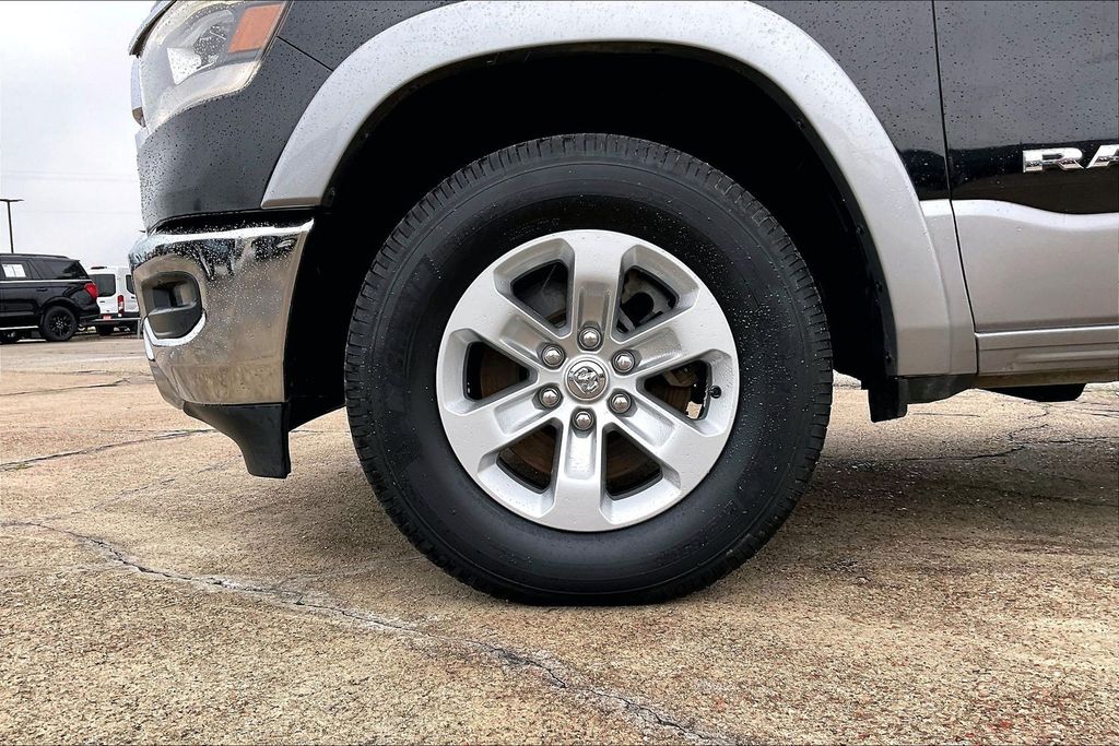 Used 2019 Ram 1500 Laramie 4D Crew Cab