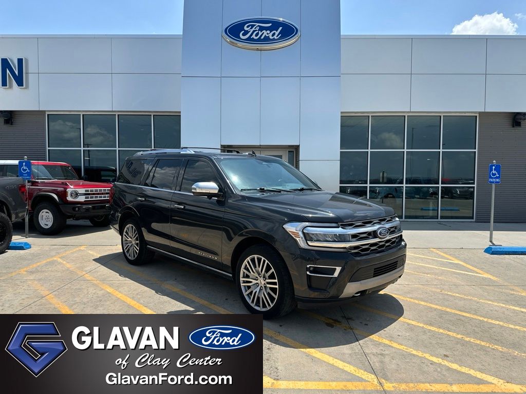Dark Matter Metallic 2022 Ford Expedition Platinum 4WD SUV / Crossover Four-Wheel Drive Automatic