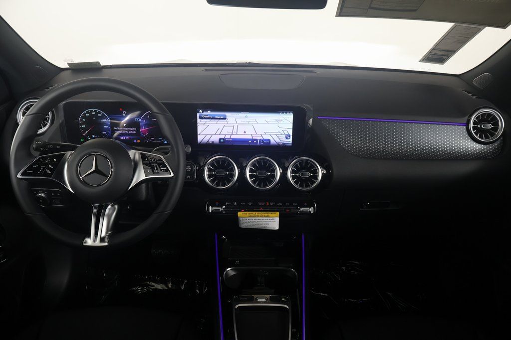 2025 Mercedes-Benz GLA 250 4