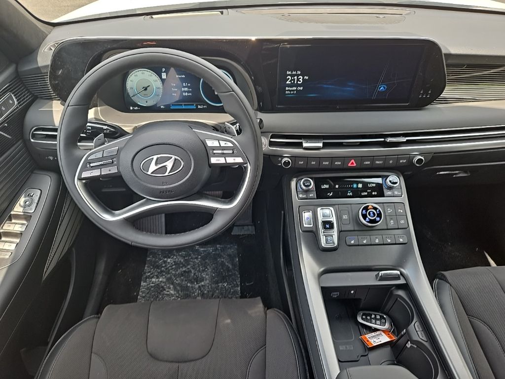 Thumbnail: 2025 Hyundai Palisade - 32