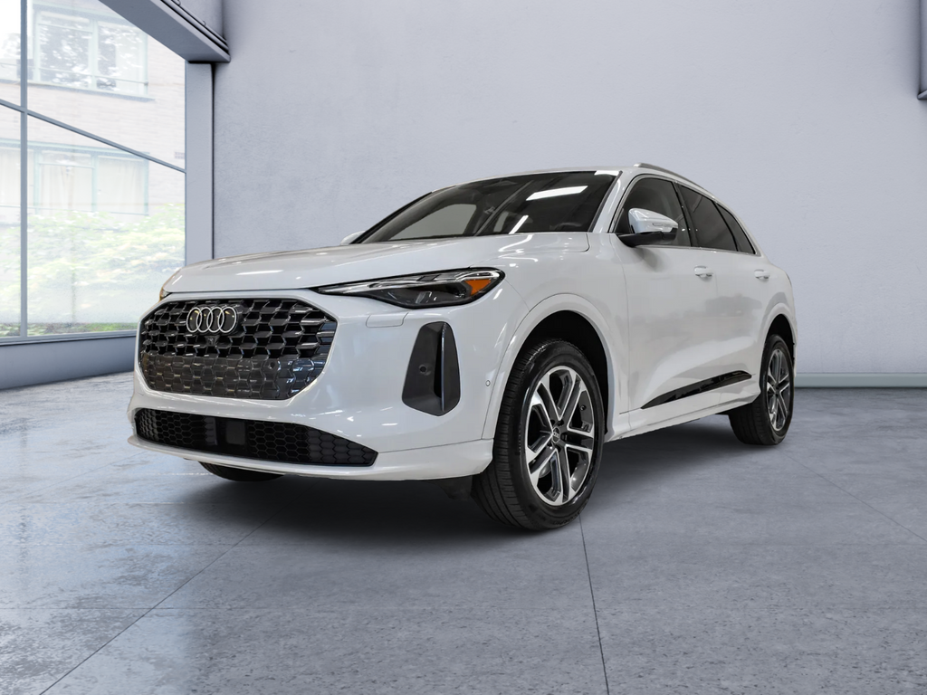 2025 Audi Q5 quattro Premium 40 TFSI