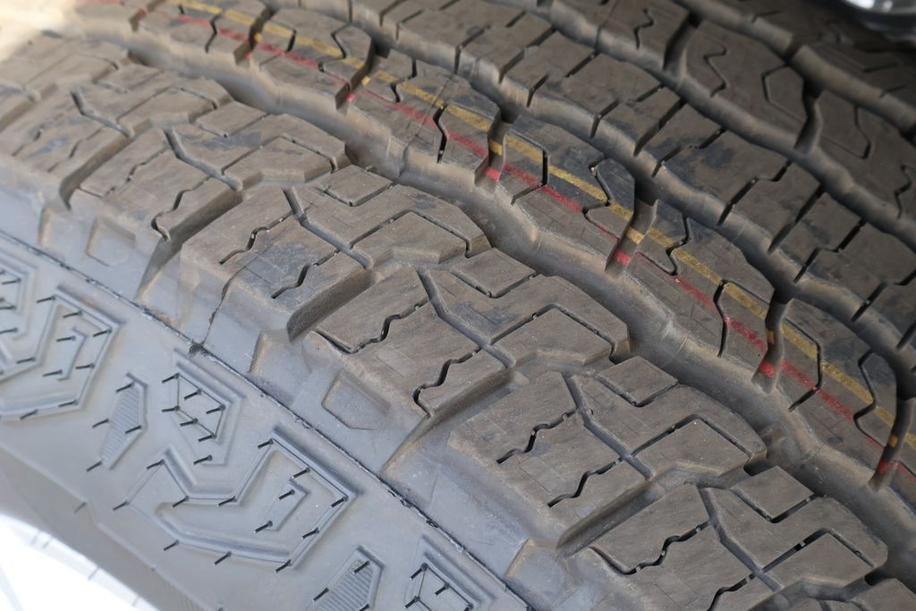 Thumbnail: 2026 Chevrolet Silverado 1500 - 12