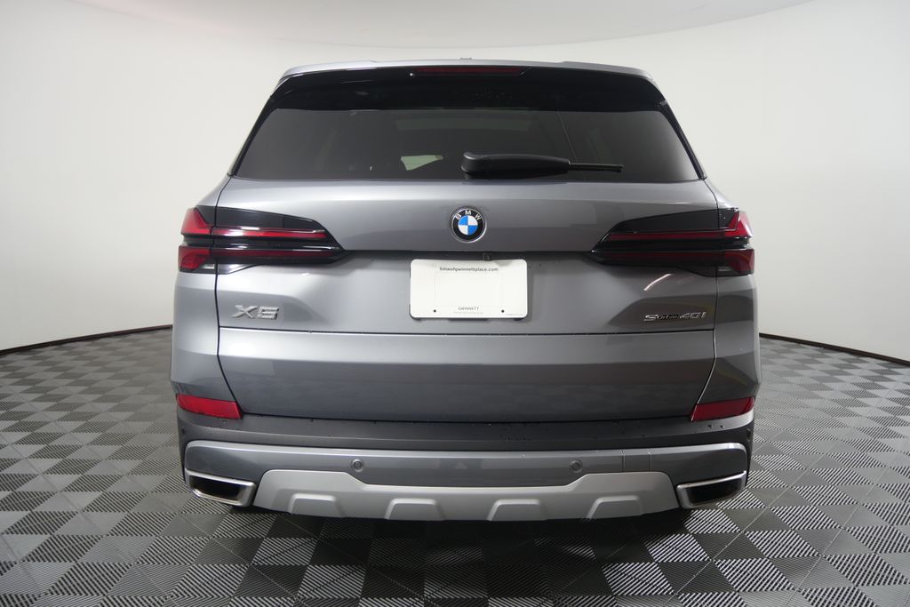 Thumbnail: 2026 BMW X5 - 4