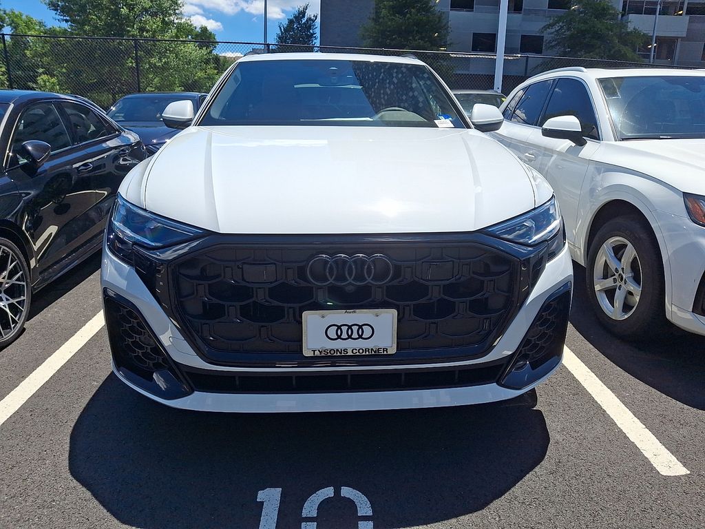 Thumbnail: 2026 Audi Q8 - 2