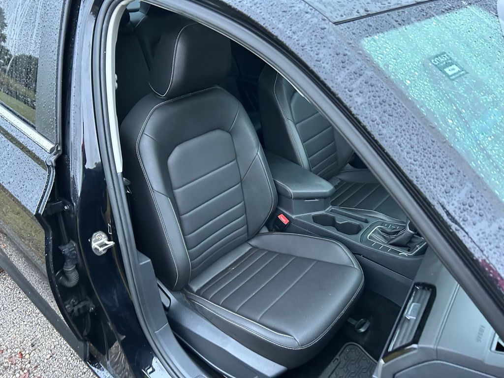 Thumbnail: 2024 Volkswagen Jetta - 14