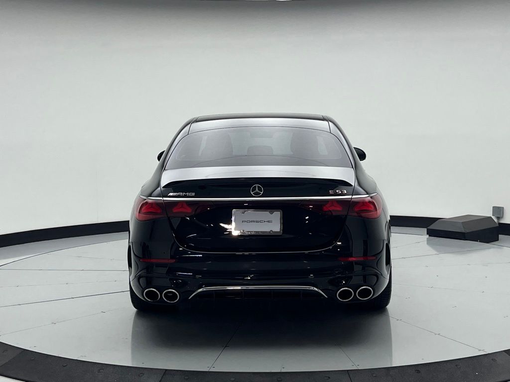 Thumbnail: 2025 Mercedes-Benz E-Class - 6