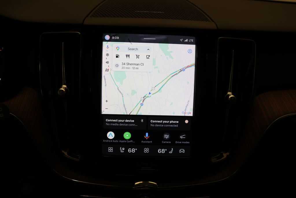 Thumbnail: 2023 Volvo XC60 - 22