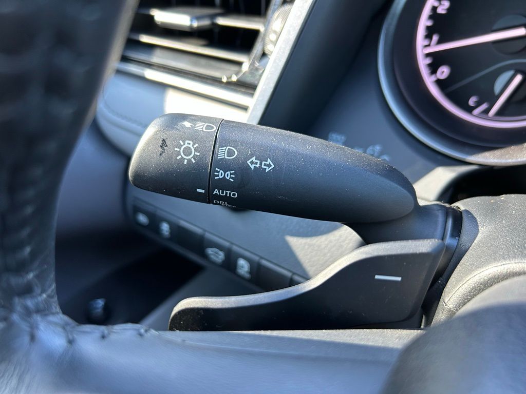 Thumbnail: 2024 Toyota Camry - 22