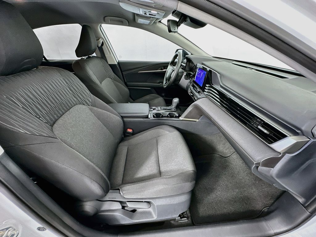 Thumbnail: 2026 Toyota Camry - 28