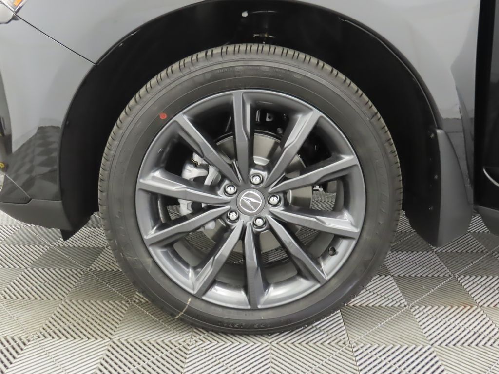 Thumbnail: 2026 Acura RDX - 32