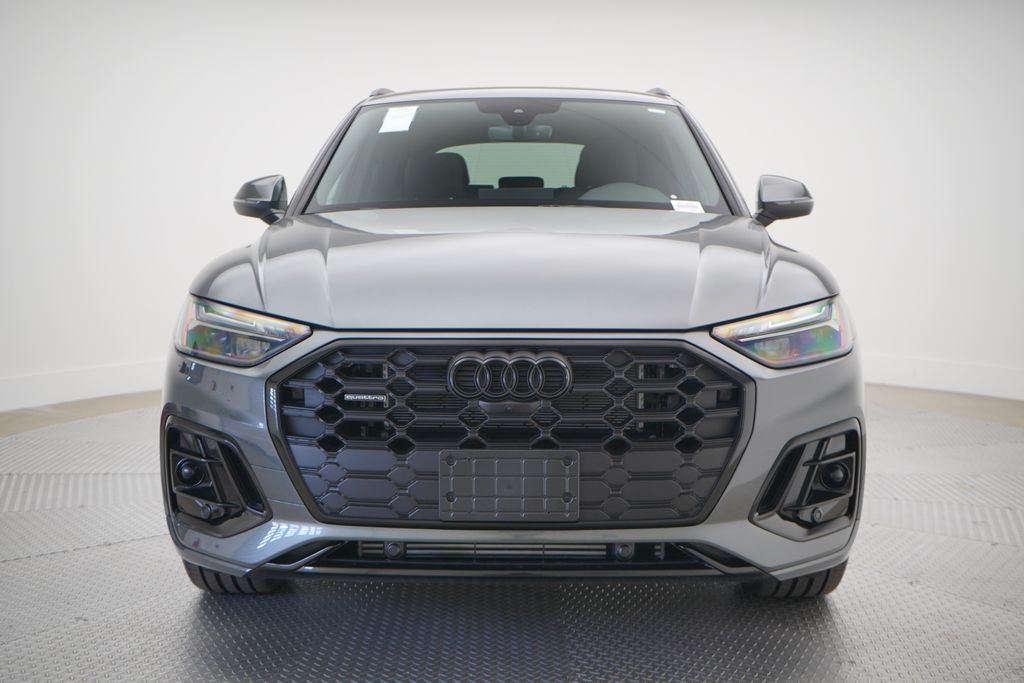 2024 Audi Q5 e  5