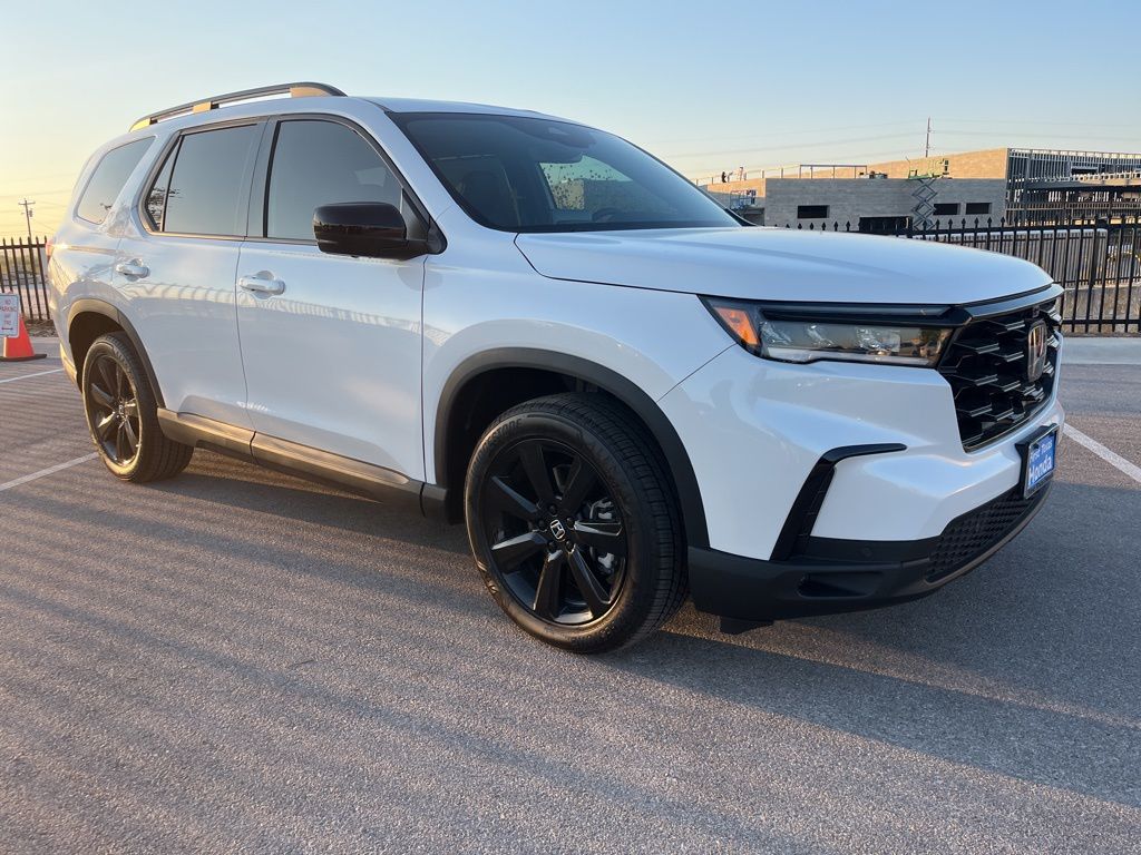 Thumbnail: 2025 Honda Pilot - 2