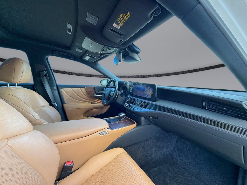 Thumbnail: 2021 Lexus LS - 15